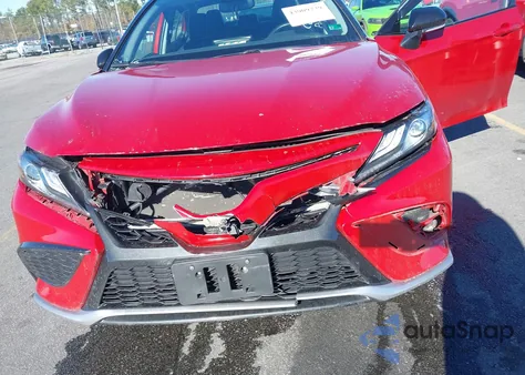2021 Toyota Camry Xse Awd z USA, uszkodzony, nr VIN 4T1K61BK6MU036491